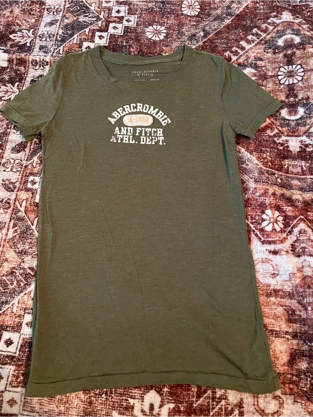 Abercrombie & Fitch Olive She hort Sleeve Graphic Tee with White & Gold Print